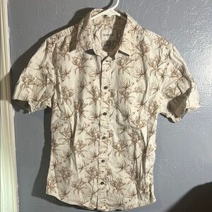 Goodfellow & Co Beige and Tan Floral Shirt